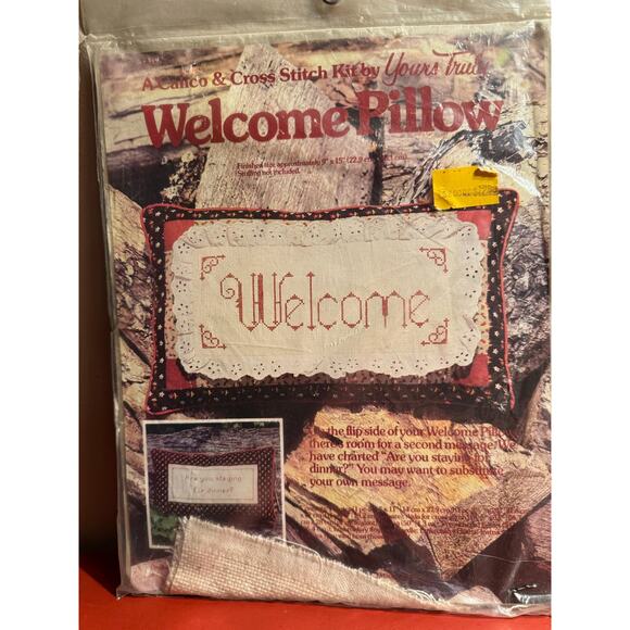 Counted Cross Stitch Calico Welcome Pillow Back Message 2403 1980 New Sealed - Picture 1 of 4